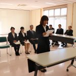 謝辞を述べる高橋さん